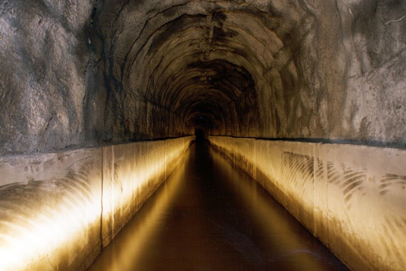 Tunnels et accès respectifs de Ribeira dos Socorridos, Madeira