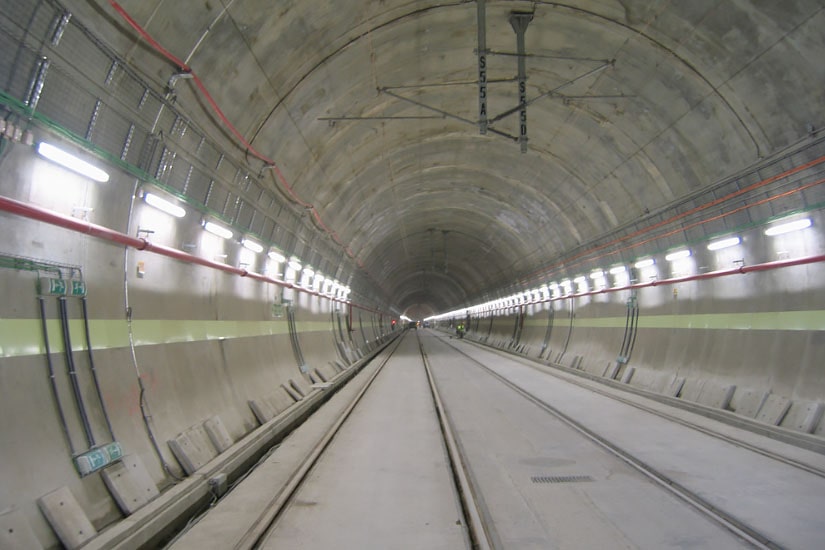 SSystème de surveillance de structure automatique dans le tunnel de Rossio, Lisboa